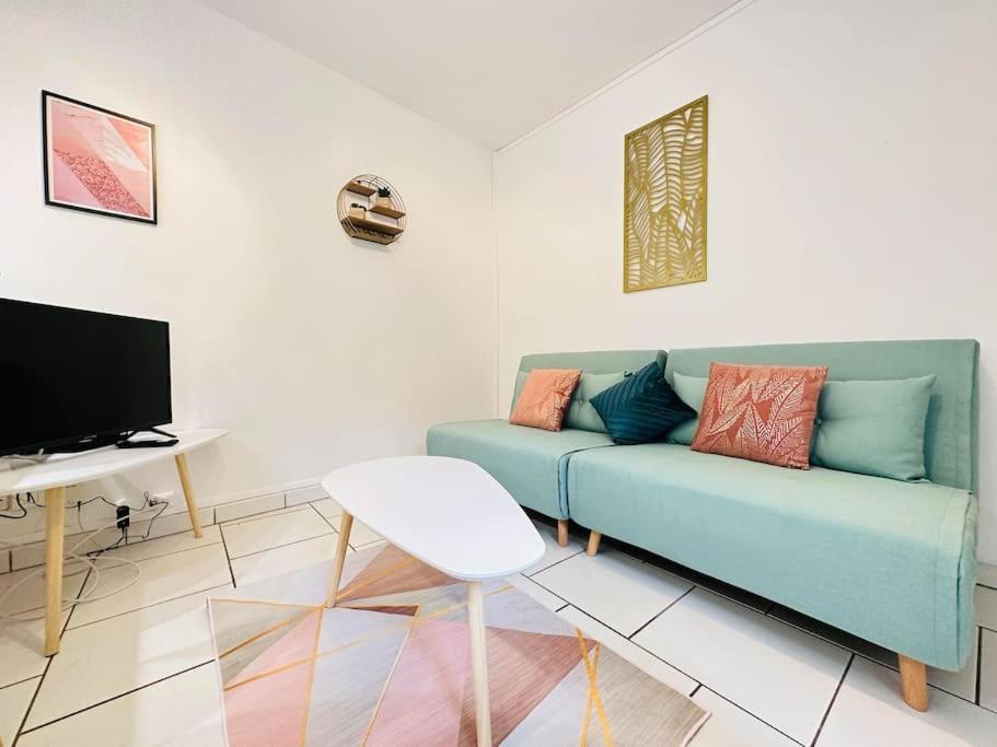 לאון Appartement Confidentiel מראה חיצוני תמונה